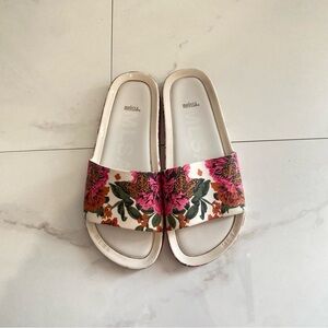 Women's 7 Melissa Floral Butterfly Beach Slides III